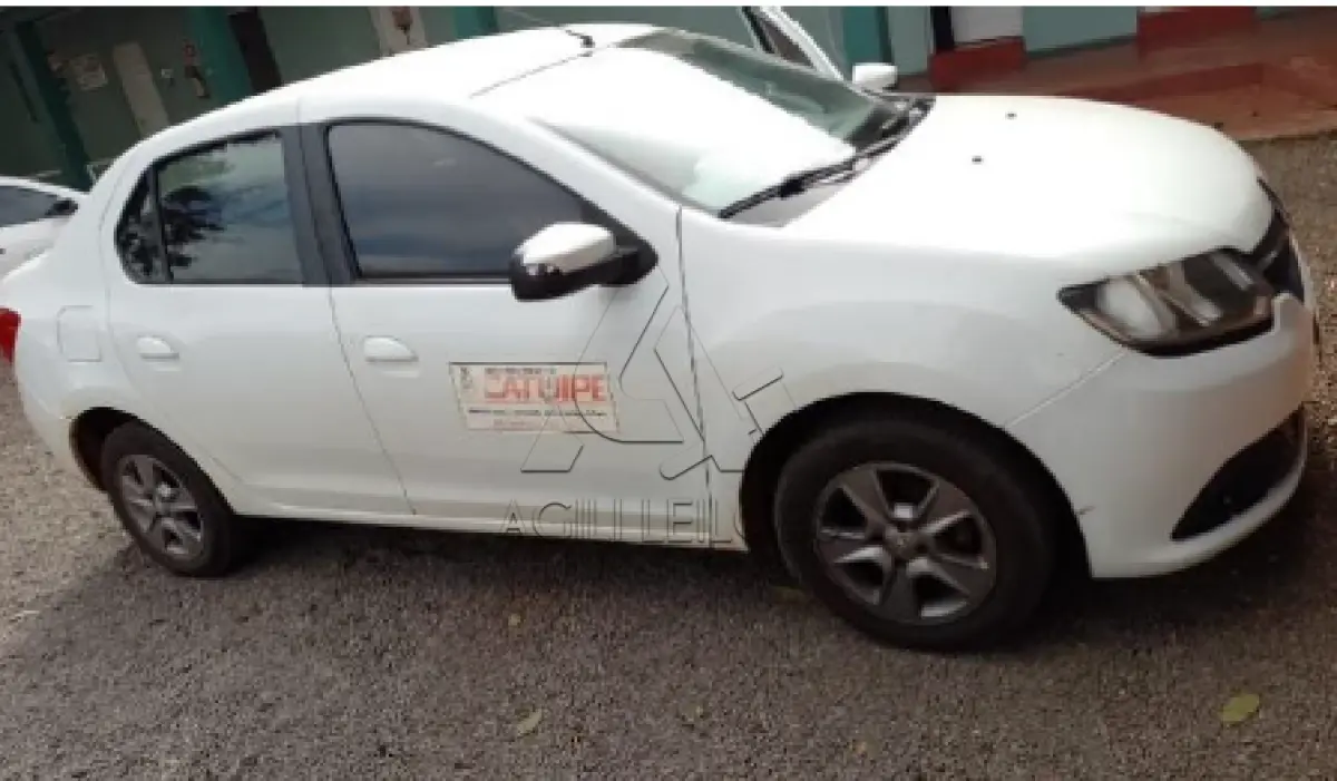 LOTE 008 - Veículo Renault Logan Expression Avantage