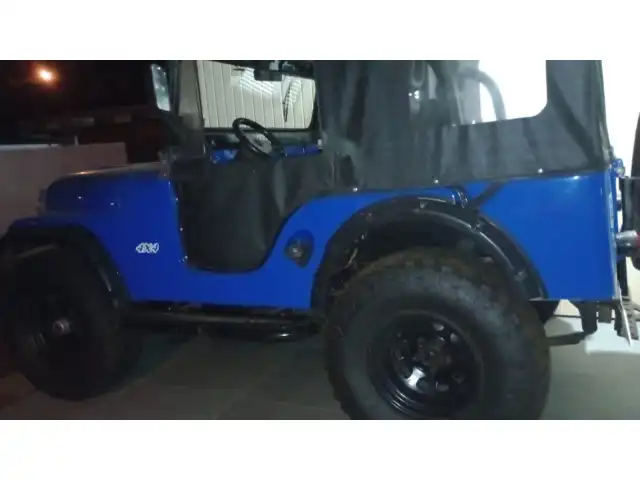 LEILÃO VEÍCULO JEEP