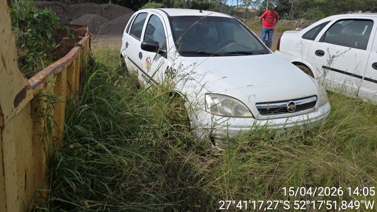 LOTE 008 - VEÍCULO A-96 CORSA HATCH MAXX, PLACA
INY8055, PATRIMÔNIO 56315
