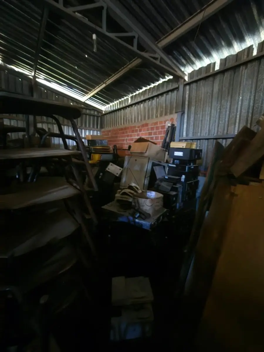 LOTE 001 - MOBILIÁRIO	 	EM	 	GERAL,	 	INFORMÁTICA, ELETRÔNICOS,
	ELETRODOMÉSTICOS,	 	EQUIPAMENTOS
ODONTOLÓGICOS E HOSPITALARES
(DEPÓSITO DE BENS 01 – CENTRAL DE BRITAGEM)